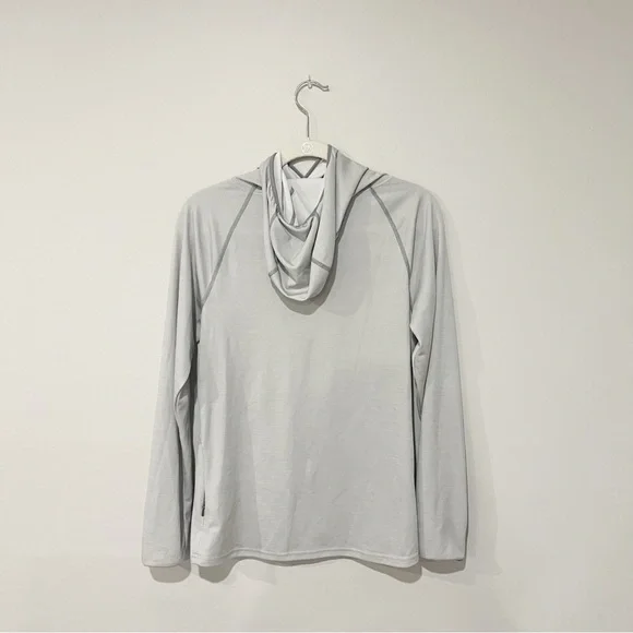 Patagonia W's Sunshade Hoody - Picture 6 of 7